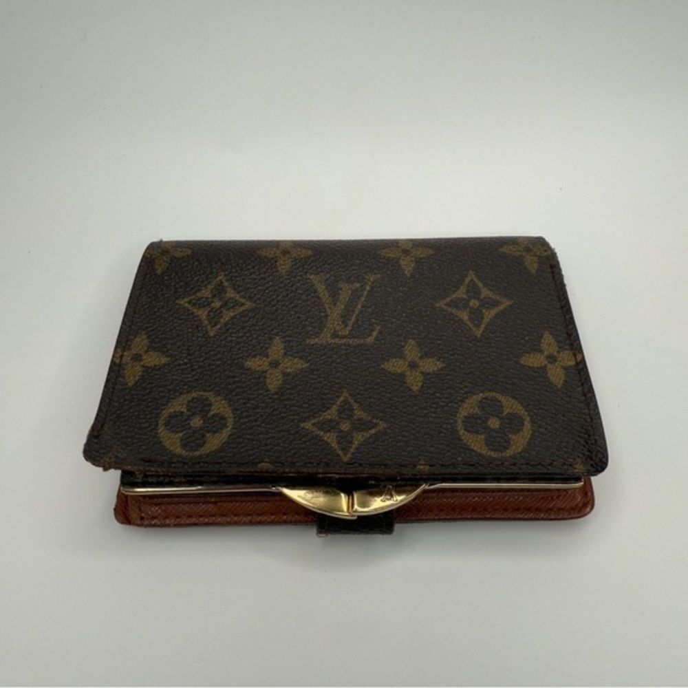 Louis Vuitton Brown Monogram French Purse Wallet Gold | Women’s | Used |